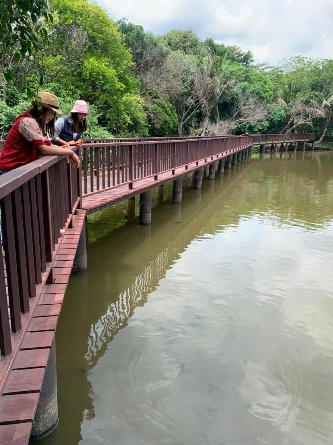 Baansuanklaiklungbangkrachao บ้านสวนใกล้กรุงบางกะเจ้า Phra Pradaeng Екстериор снимка